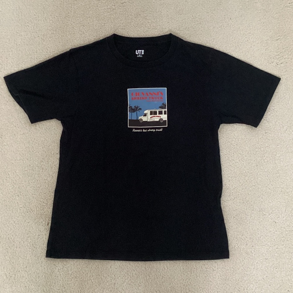 UNIQLO UT TSHIRT GIOVANNI’S SHRIMP TRUCK